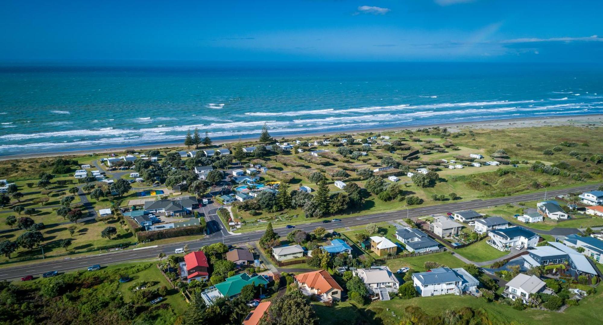 Ohope Beach TOP 10 Holiday Park Exterior foto
